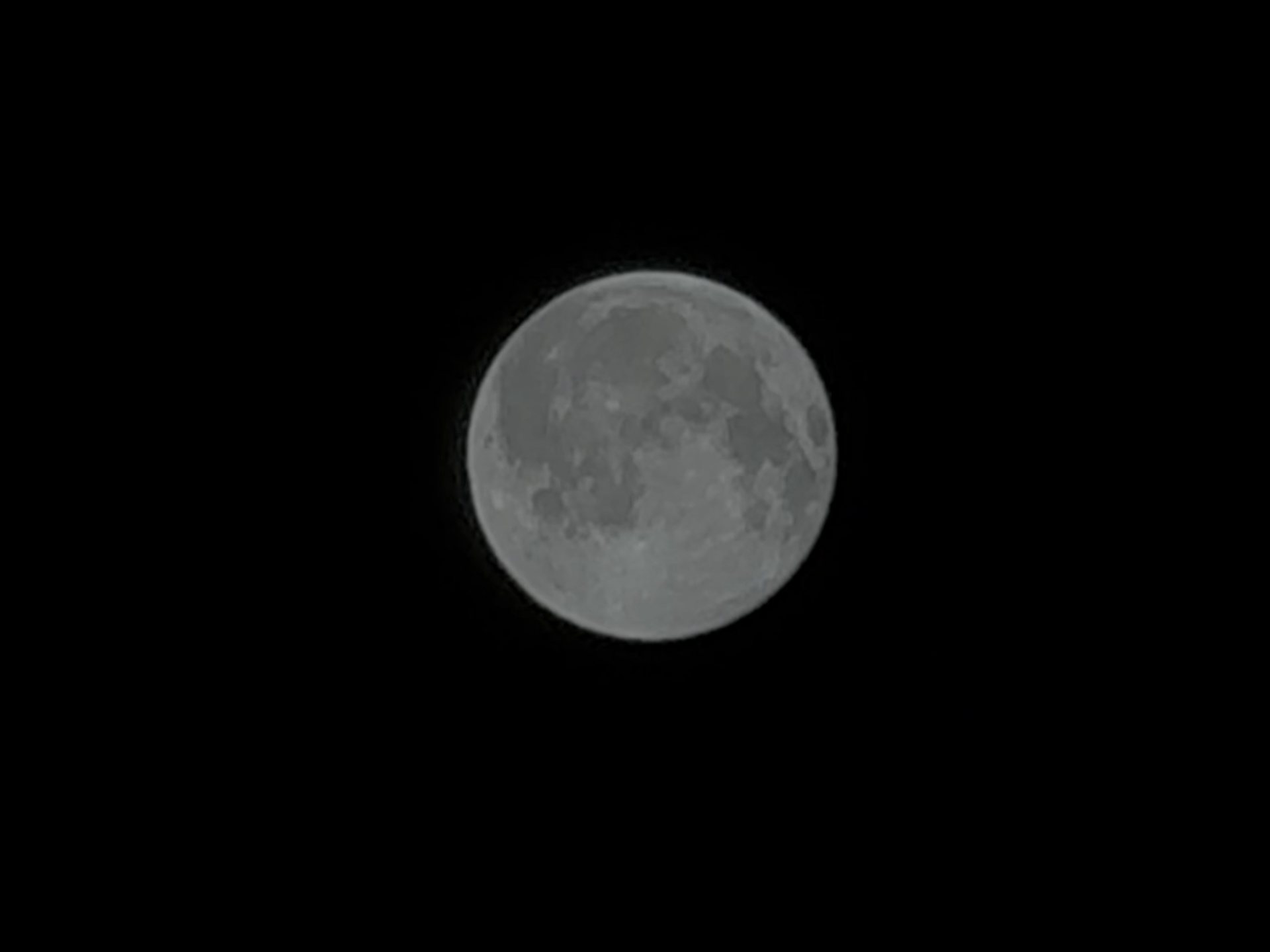 그날 밤, 집에 와서 다시 찍은 보름달