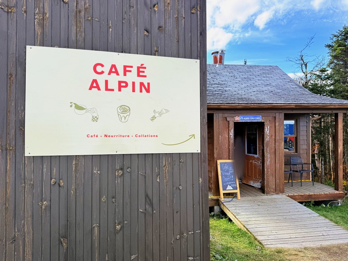 정상 오두막 카페 알팽(Café Alpin)