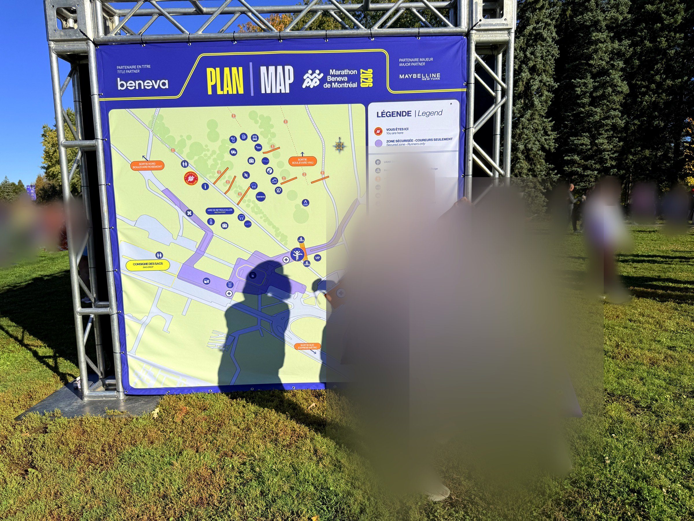 Plan du site affiché dans le parc (« PLAN · MAP »), photographié après la course
