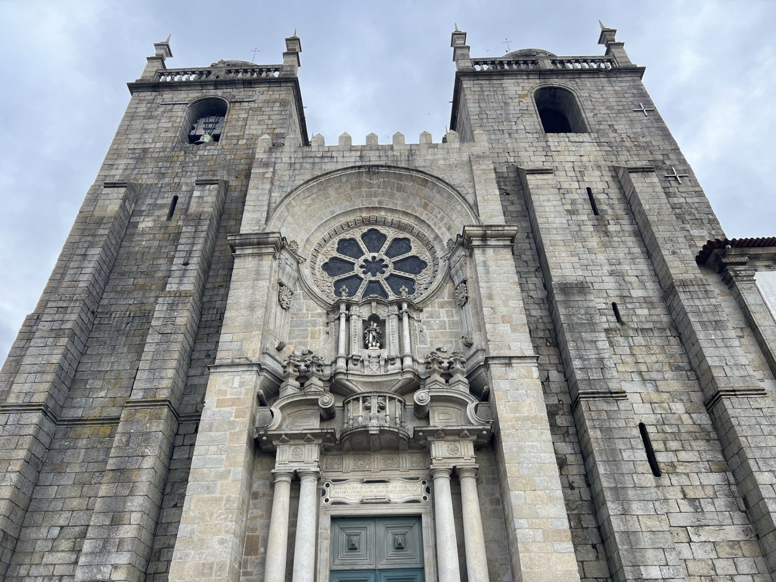 La cathédrale de Porto