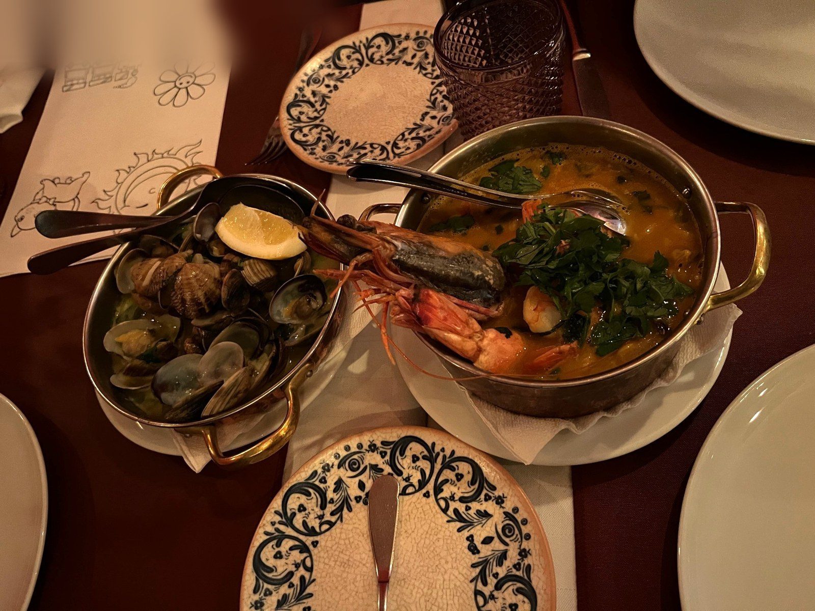 Riz aux fruits de mer et palourdes